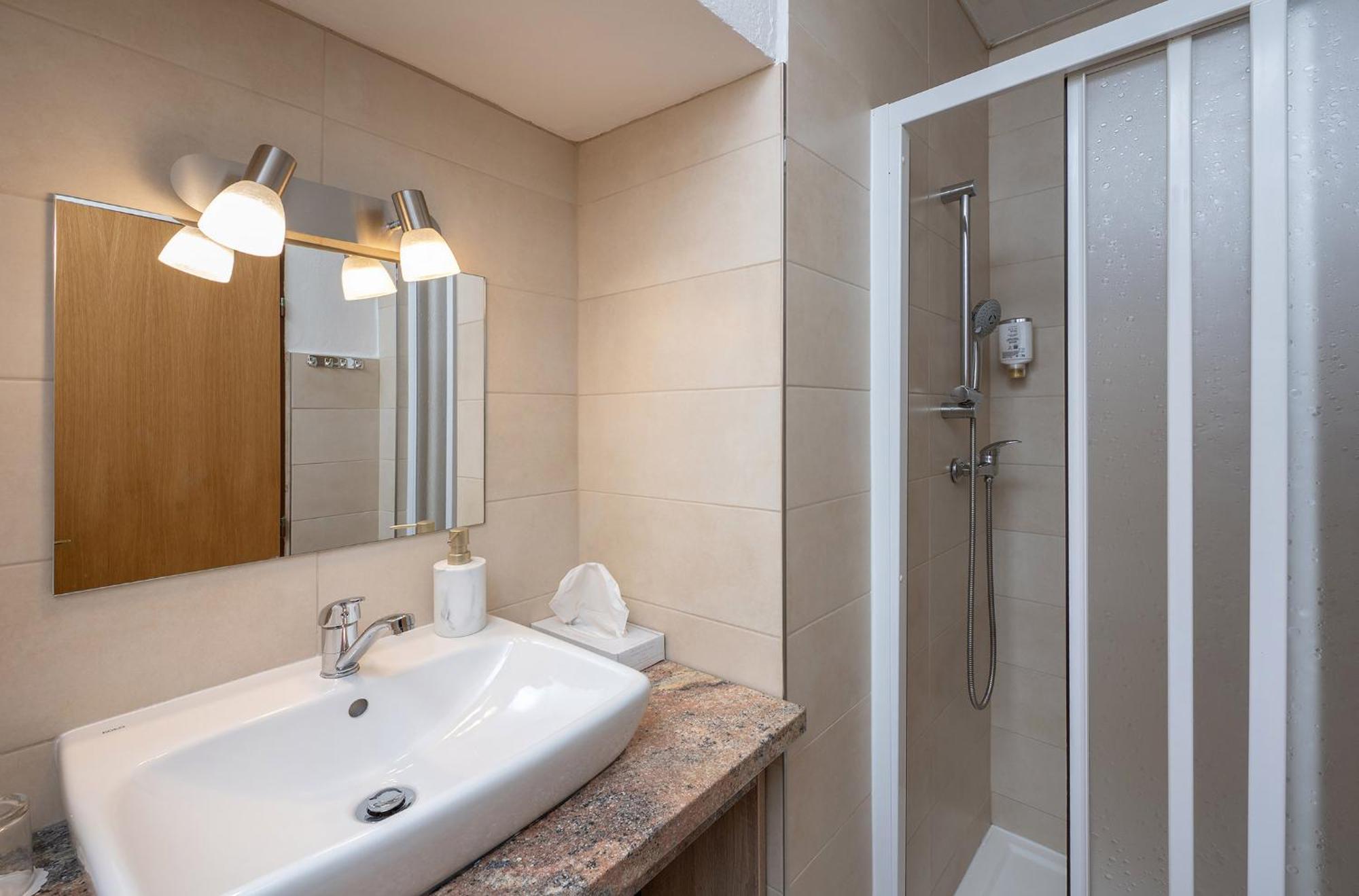 Rodinny Hotel Myslivna Тршебонь Екстер'єр фото